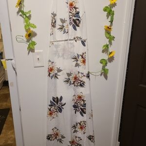 New Zesica Womens Medium Floral Maxi Dress